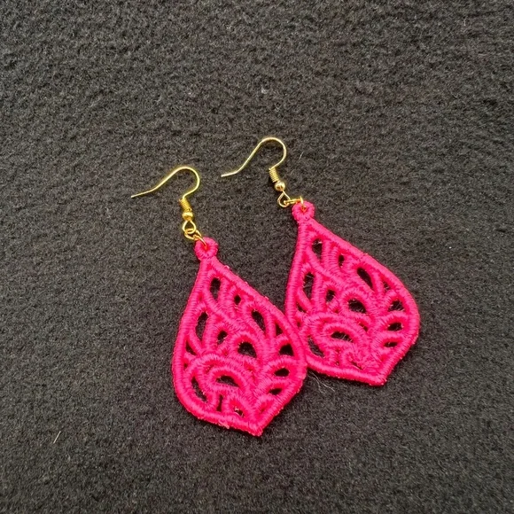 Homemade Pink Lace Teardrop Earrings - Picture 5 of 5